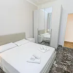 Magnolia House 3 Bedrooms And 3 Private Parking By Ml White House Daire *