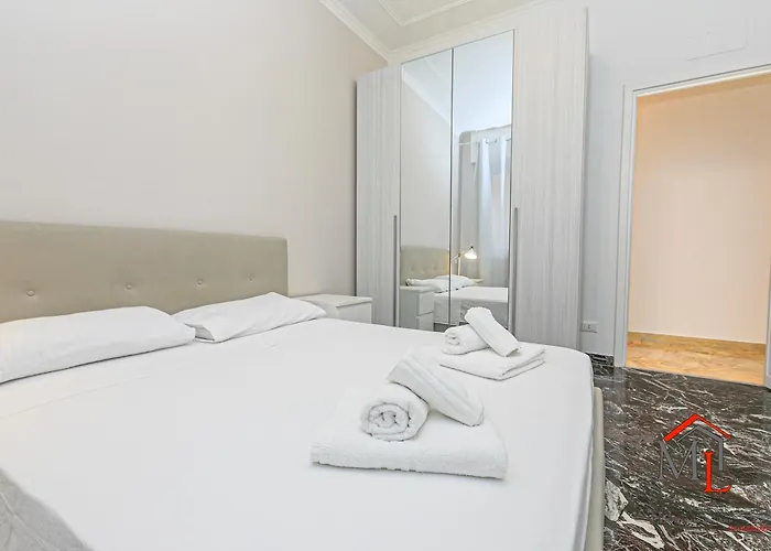 Magnolia House 3 Bedrooms And Parking By Ml White House *
