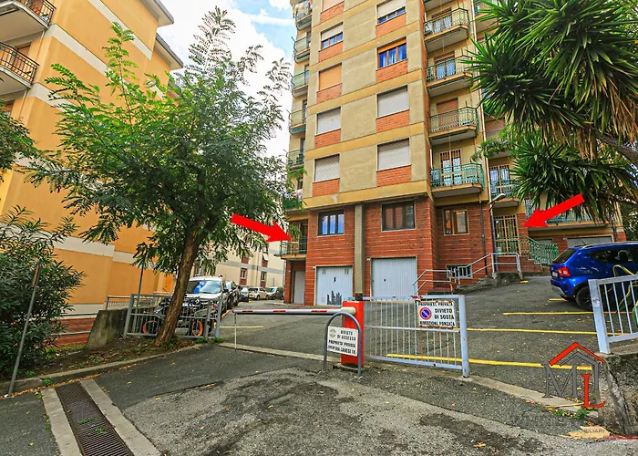 Magnolia House 3 Bedrooms And Parking By Ml White House شقة