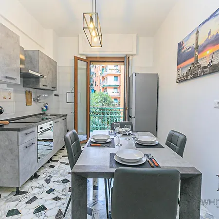 Magnolia House 3 Bedrooms And 3 Private Parking By Ml White House * Genua