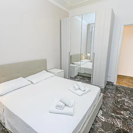 Magnolia House 3 Bedrooms And 3 Private Parking By Ml White House Lägenhet *