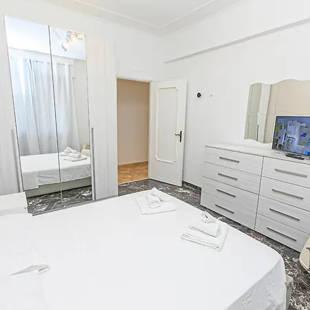 Lägenhet Magnolia House 3 Bedrooms And 3 Private Parking By Ml White House